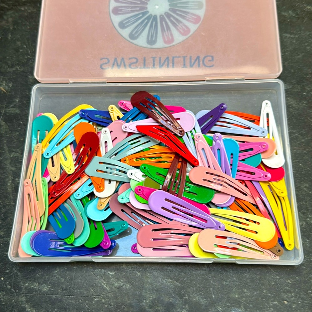 Barrets or Hair clips wonderful colors approx 2 inches brand is SWSTINLING.